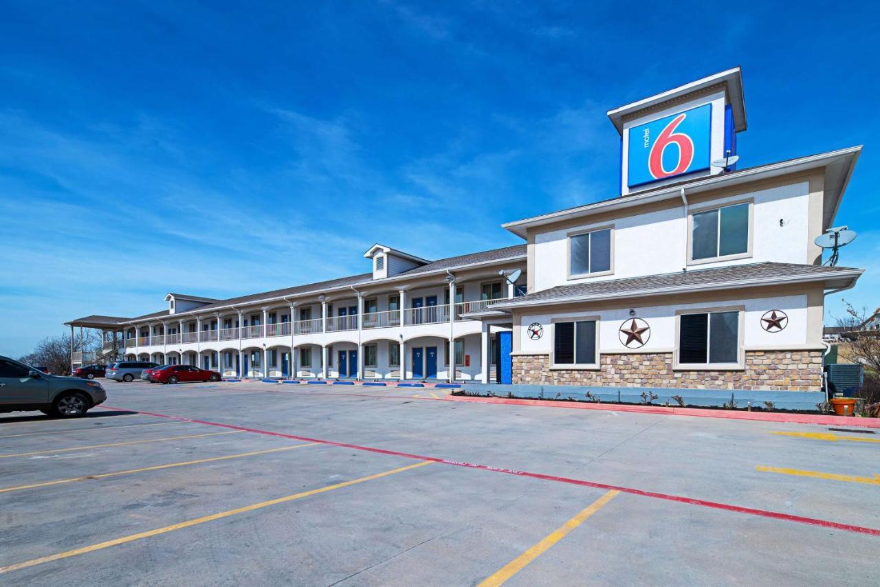 Motel 6-Rhome, Tx Exteriör bild